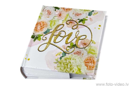 Foto albums 10x15cm 200 bildēm. B46200S Love 02