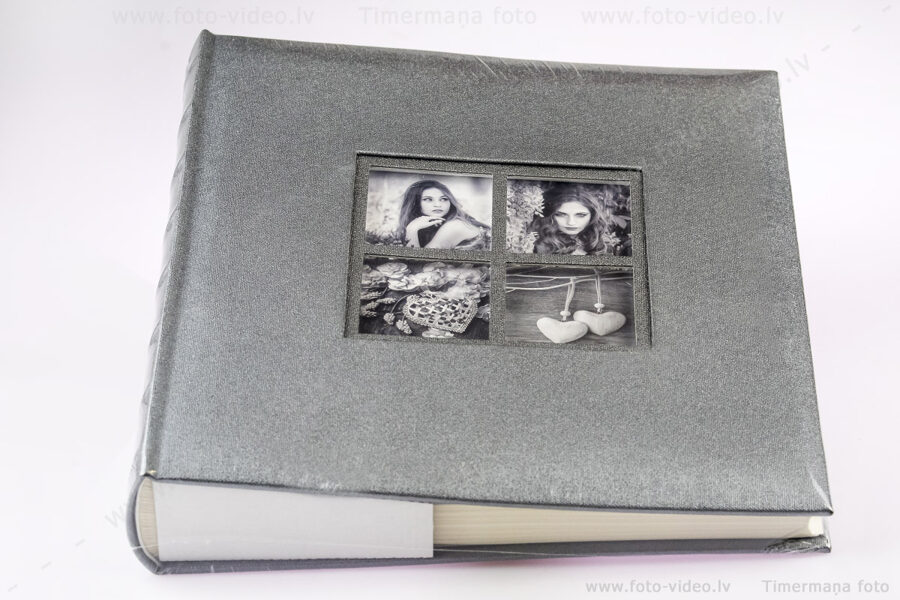 Foto albums ar klasiskām lapām 100 lappuses.