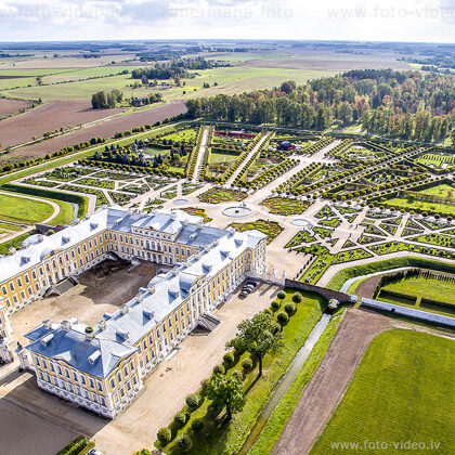 Rundāles pils, Rundāles pils dārzs