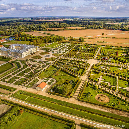 Rundāles pils, Rundāles pils dārzs