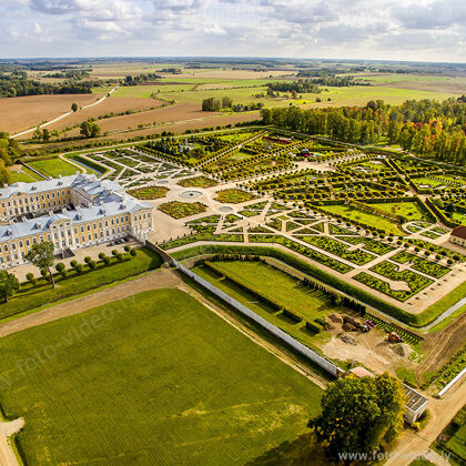 Rundāles pils, Rundāles pils dārzs