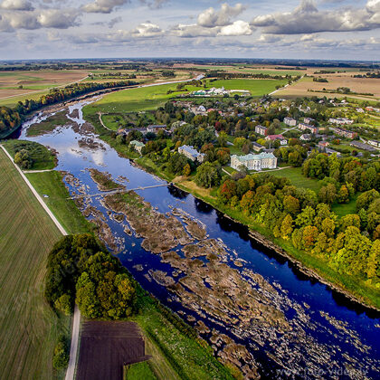Mežotnes pils, Lielupe