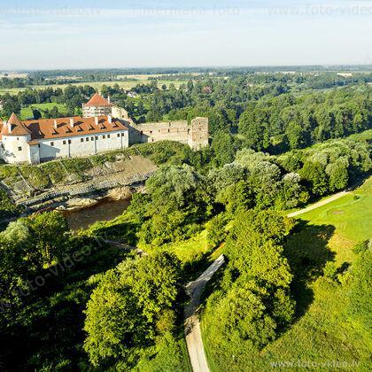 Bauskas pils, Mēmele
