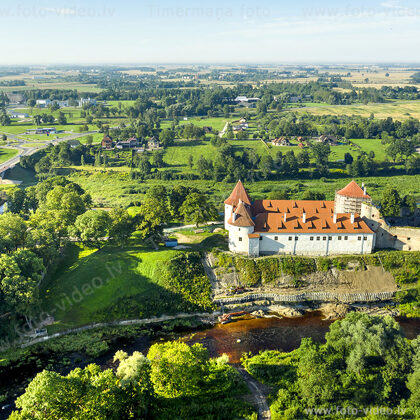 Bauskas pils, Mēmele